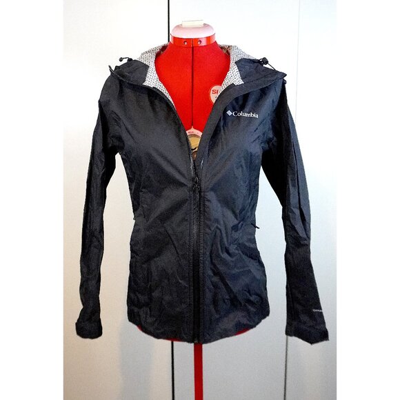 Columbia Omni-Tech EvaPOURation Jacket in Black - Picture 1 of 7